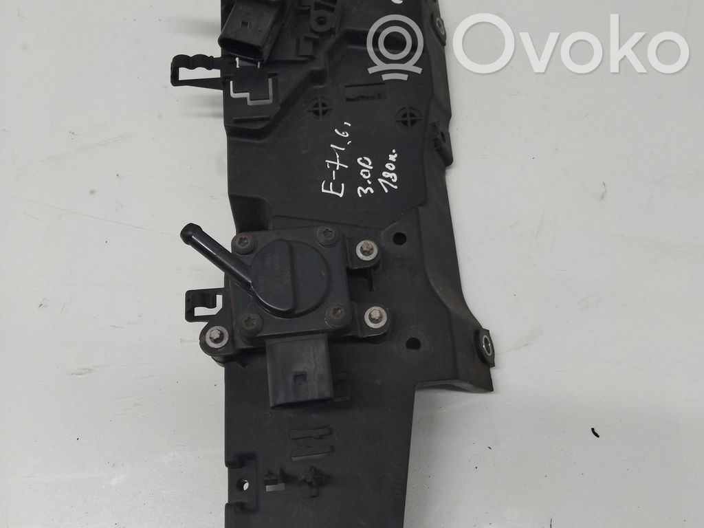 BMW X6 E71 Other engine bay part 