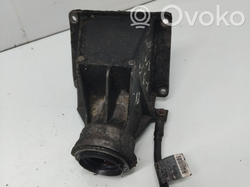 BMW X3 E83 Driveshaft support bearing bracket 