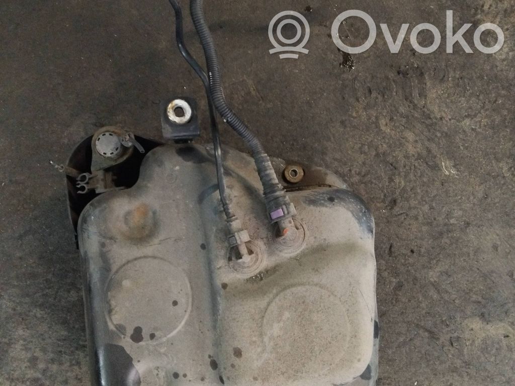 Zbiornik paliwa   8K0131878