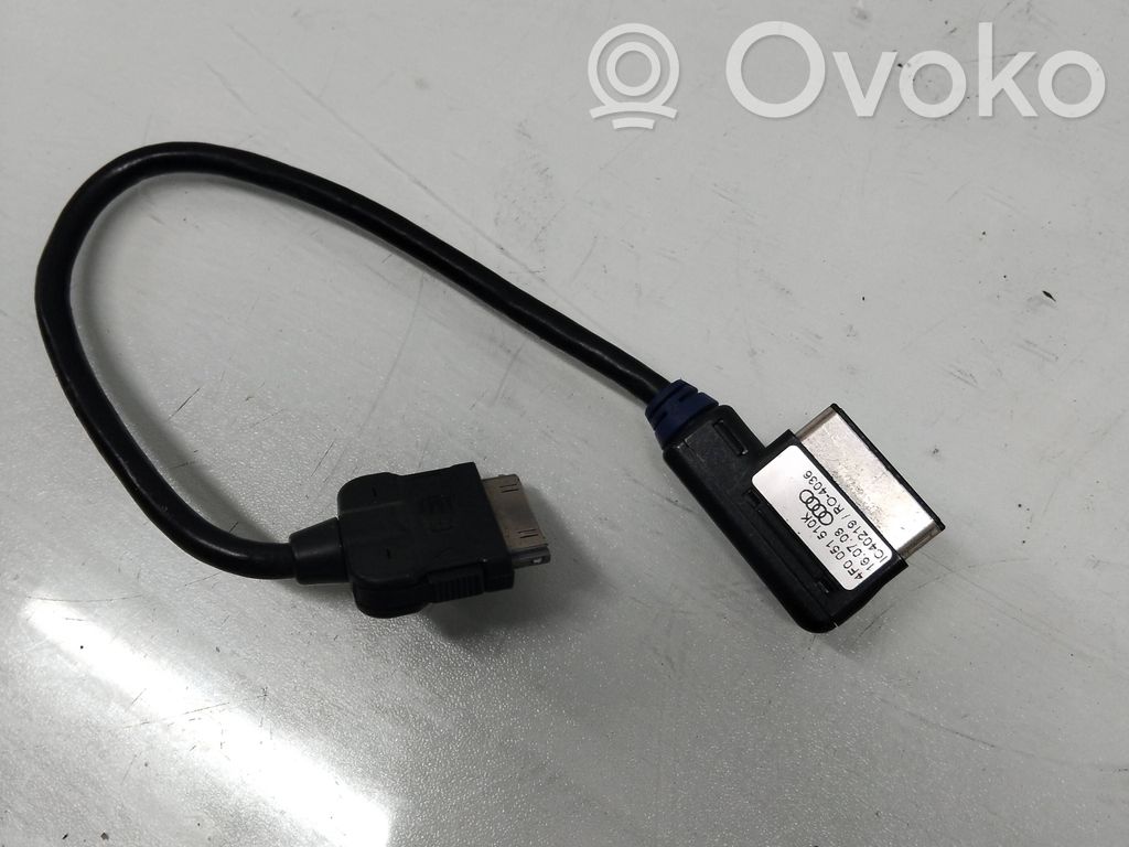 Audi A4 S4 B8 8K Gniazdo iPod 