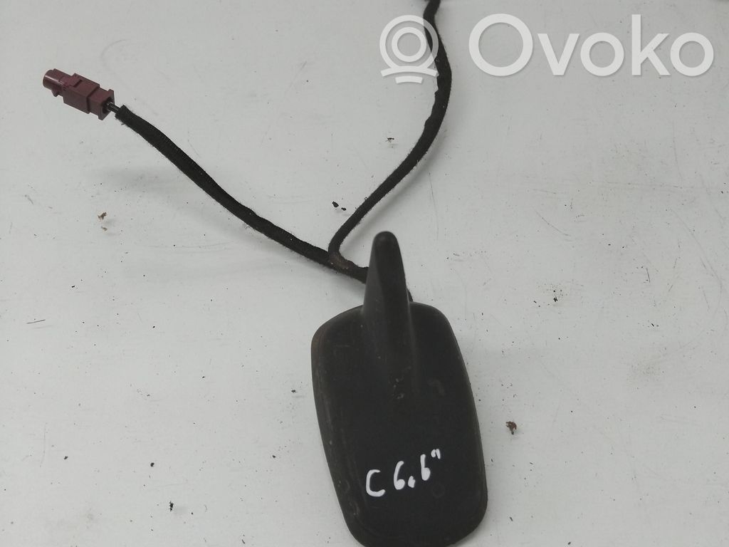 Audi A6 S6 C6 4F GPS-pystyantenni 