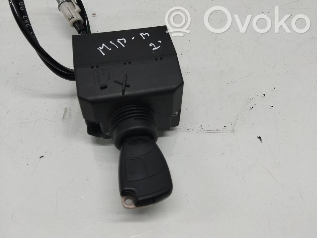 Mercedes-Benz B W245 Ignition lock 