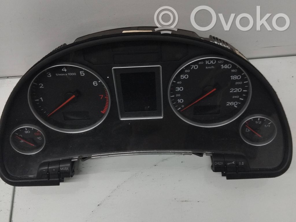 Audi A4 S4 B6 8E 8H Vitezometru (grup de instrumente) 