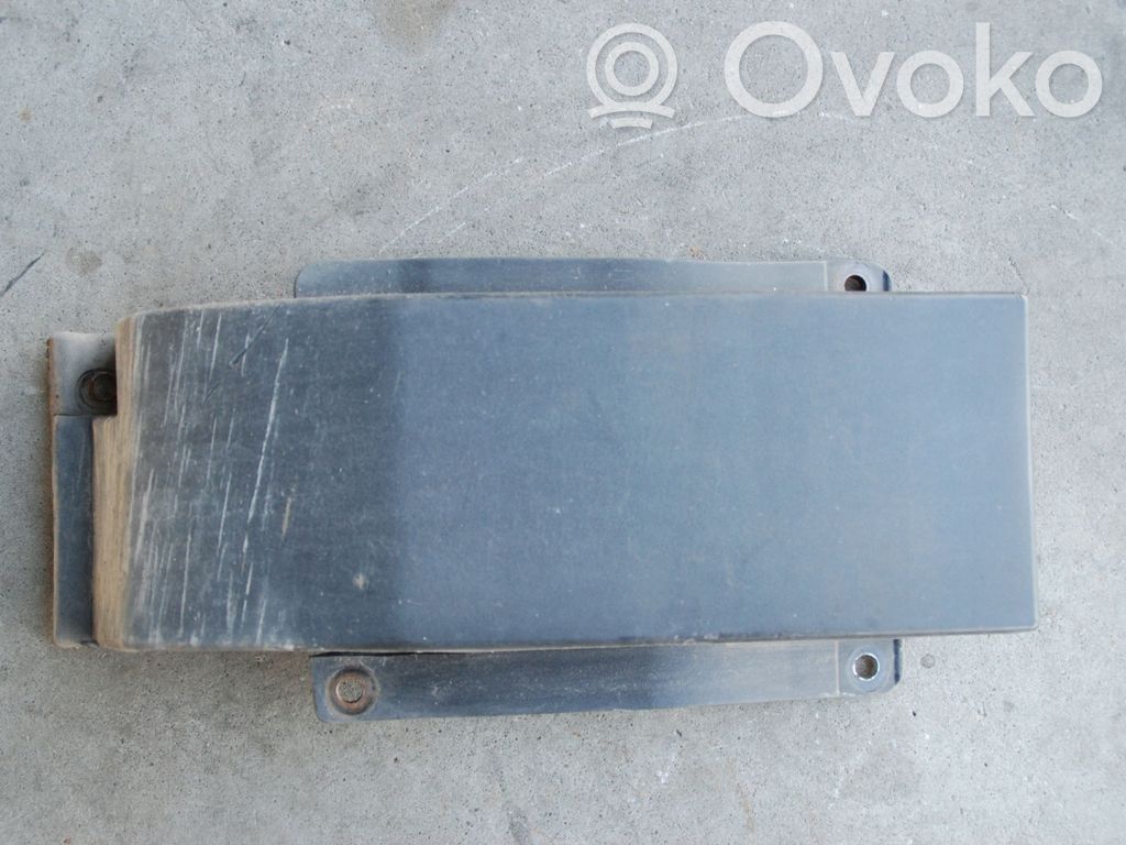 Iveco Daily 5th gen Etuoven lista (muoto) 
