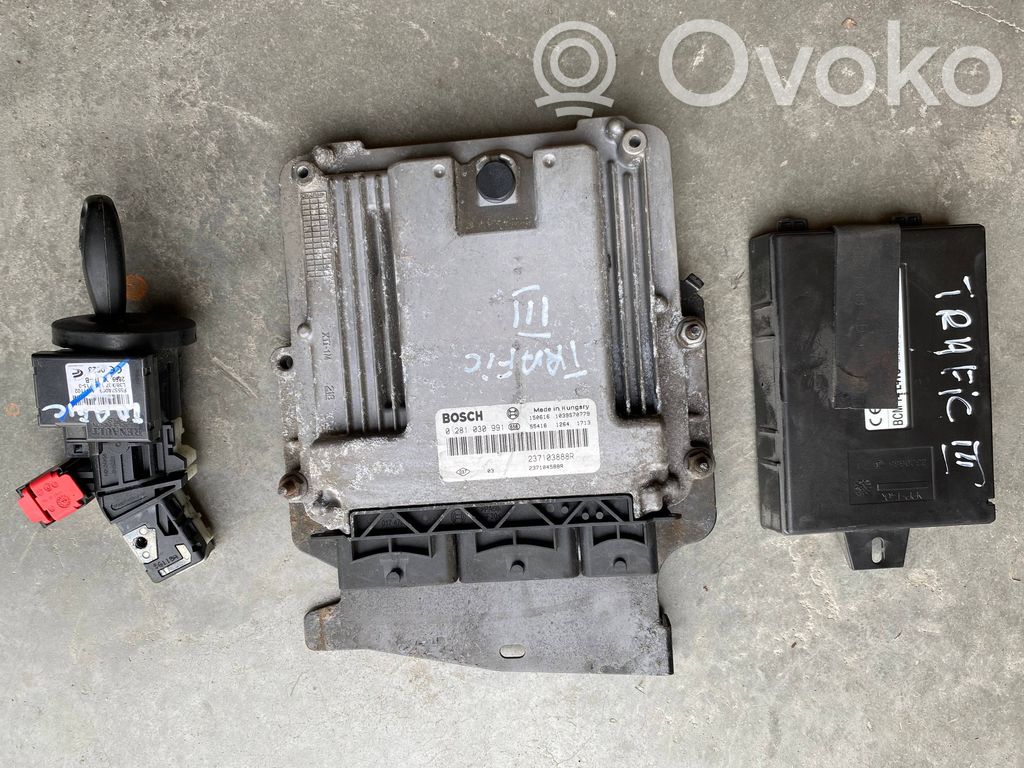 Renault Trafic III (X82) Unitate/modul de control motor 