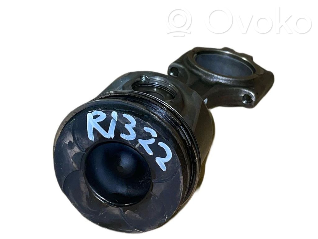 Pistón con biela