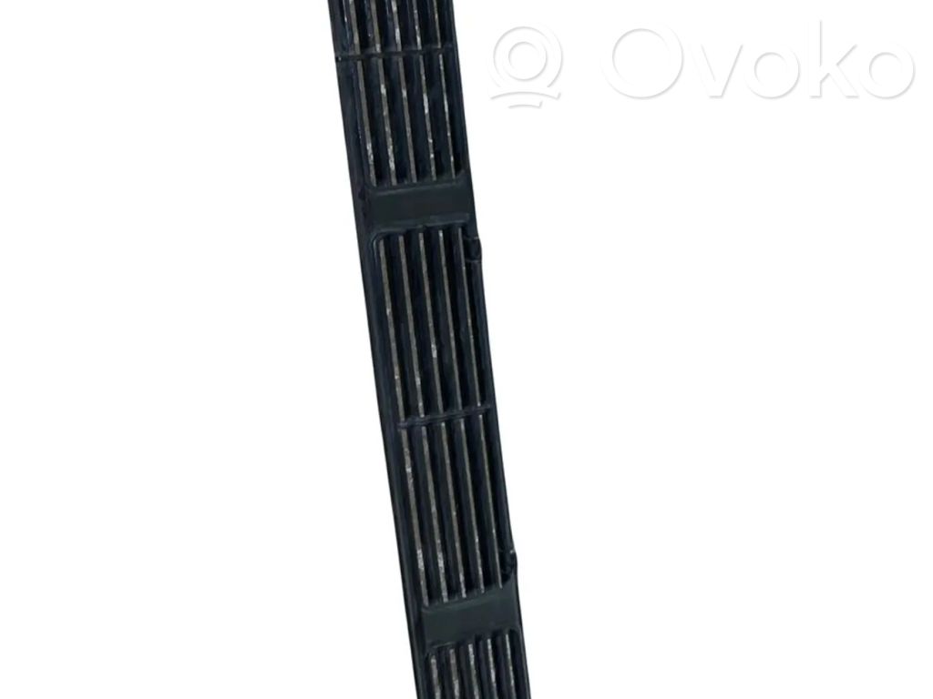 Etusäleikkö   855853667