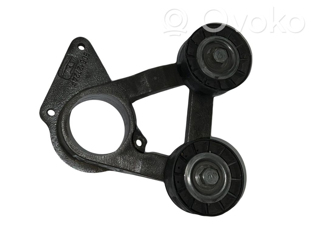 Chrysler Voyager Engine mounting bracket 
