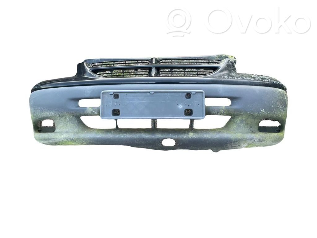 Chrysler Voyager Parachoques delantero 