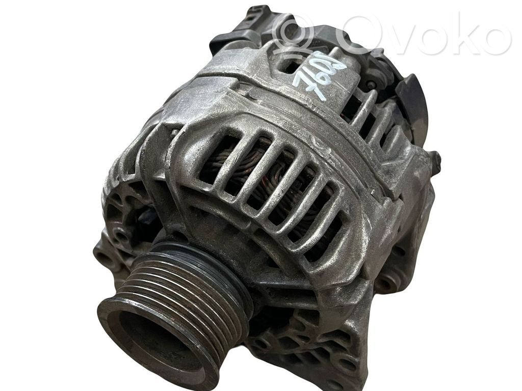 Volkswagen Golf IV Ģenerators 