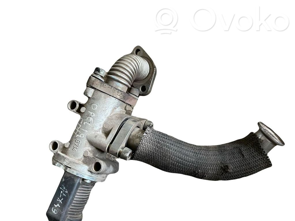 Opel Zafira B Zawór EGR 