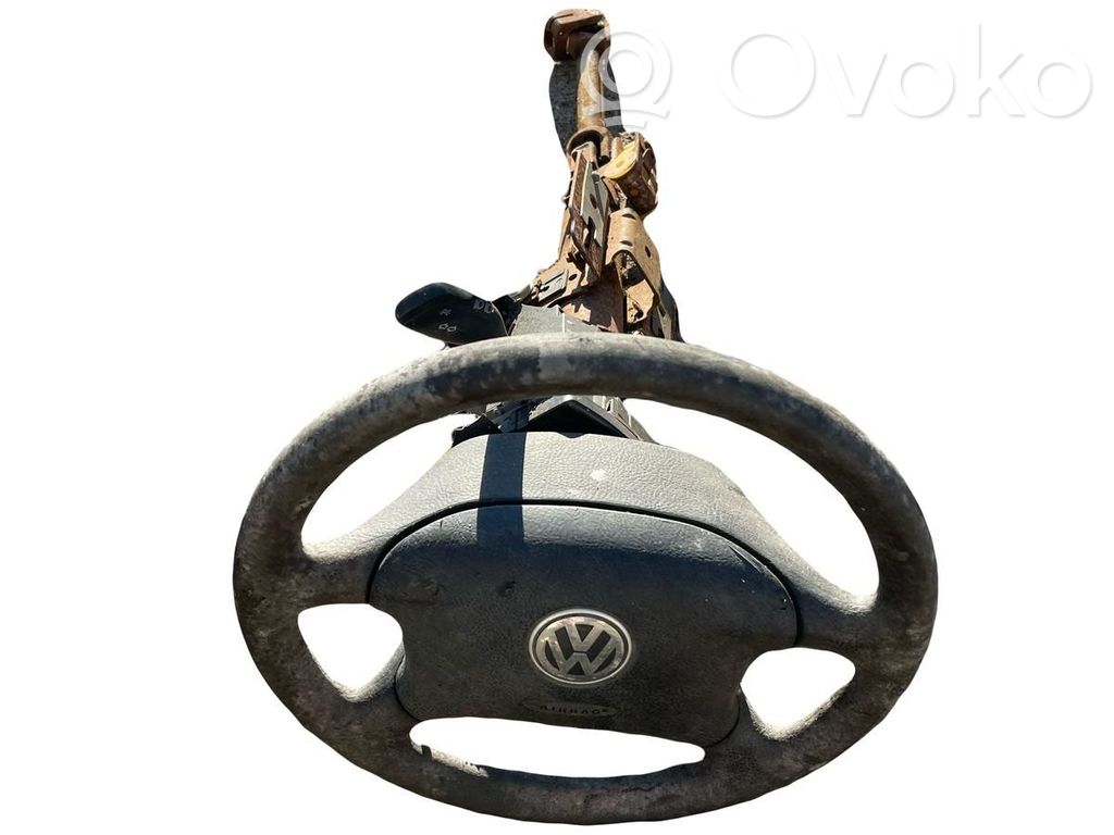 Volkswagen Golf IV Ohjauspyörän akseli 