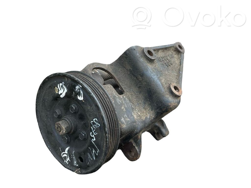 Mazda 626 Power steering pump 