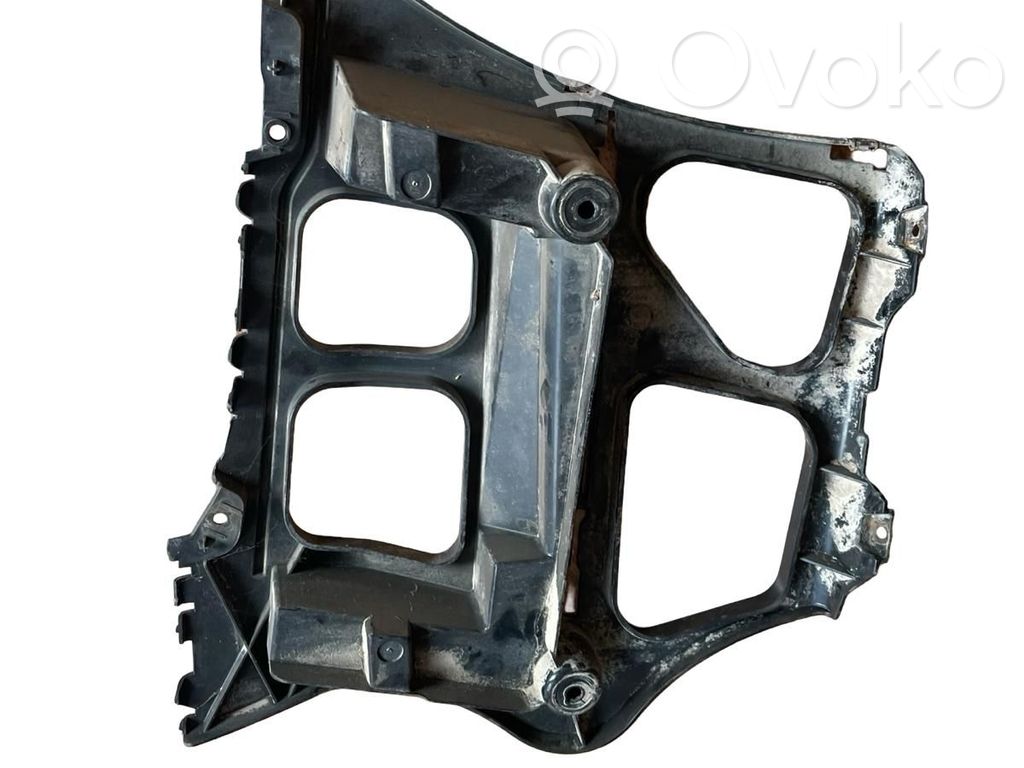 Rear bumper mounting bracket   7127715