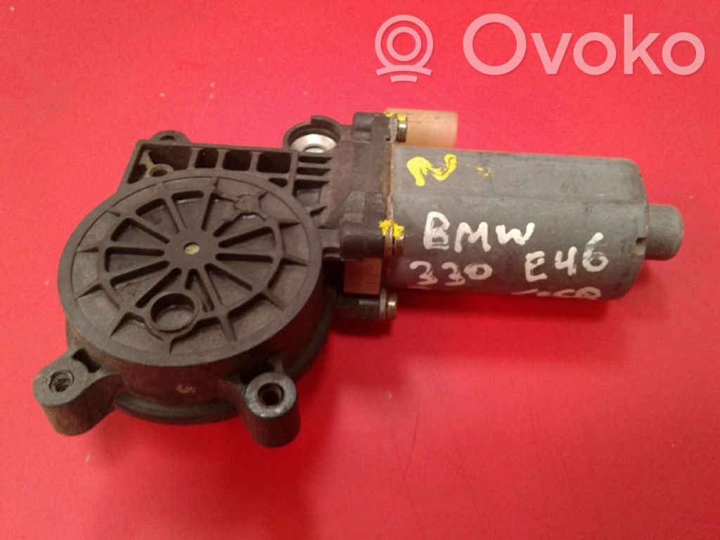 BMW 3 E46 Front door window regulator motor 