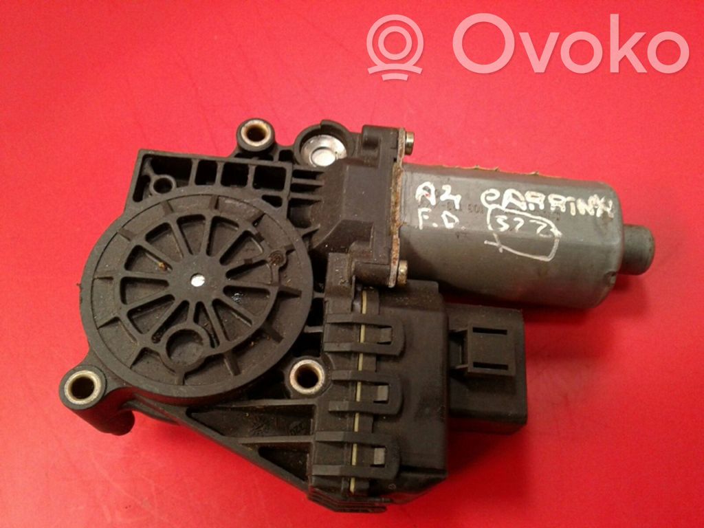 Audi A4 S4 B5 8D Etuoven ikkunan nostomoottori 