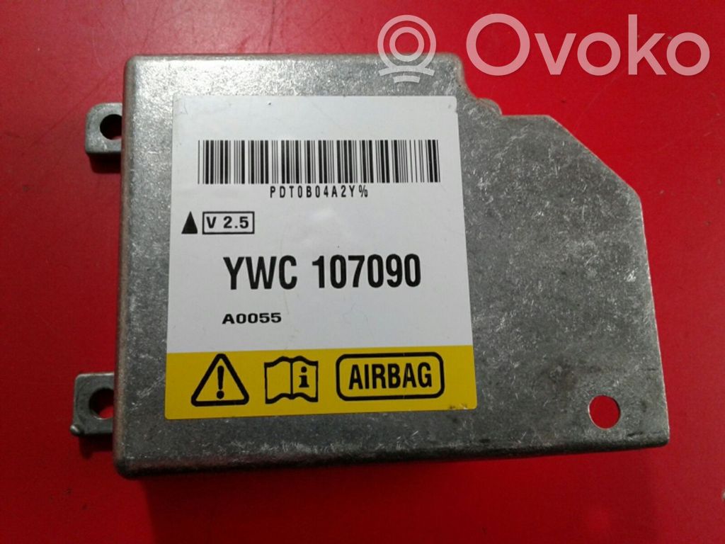 Unidad de control/módulo del Airbag   YWC107090