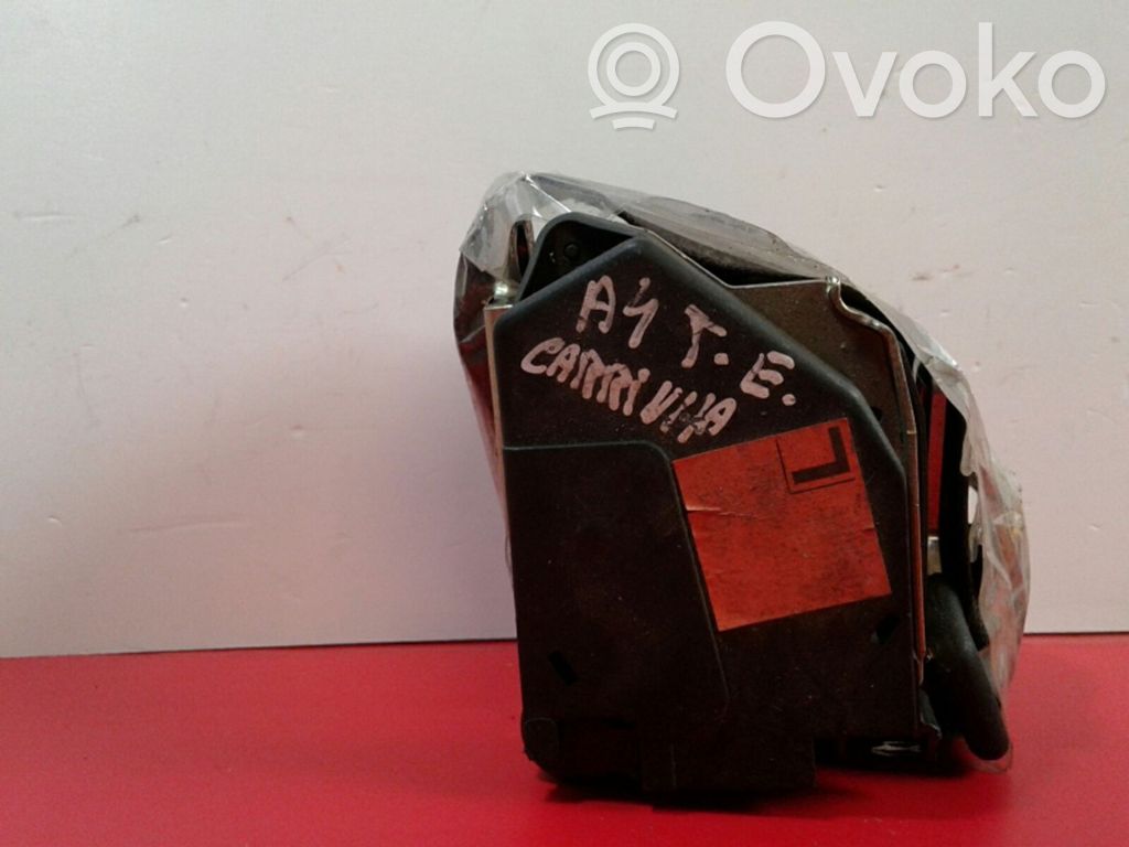 Audi A4 S4 B5 8D Cinturón trasero 