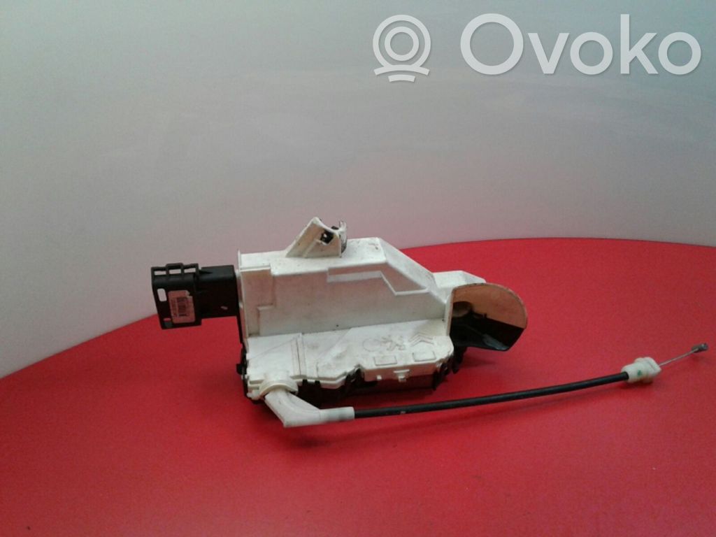Front door lock   PSA836157