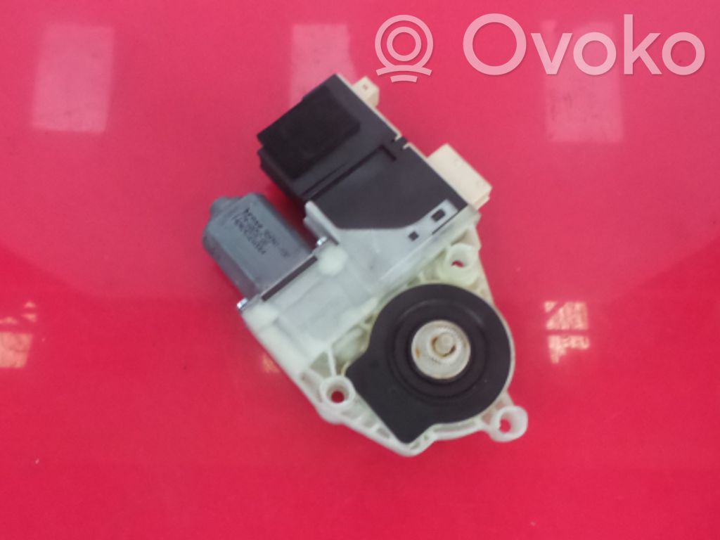 Citroen C4 I Motorino alzacristalli della portiera anteriore 