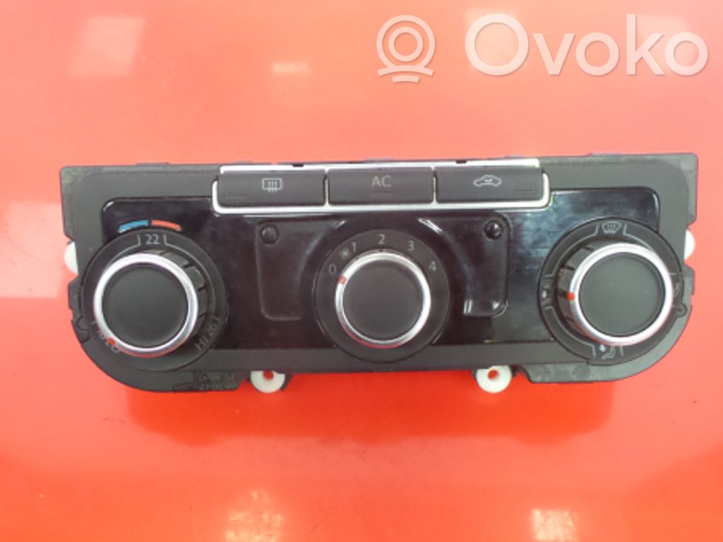 Volkswagen Golf VI Unitate control climatizare 