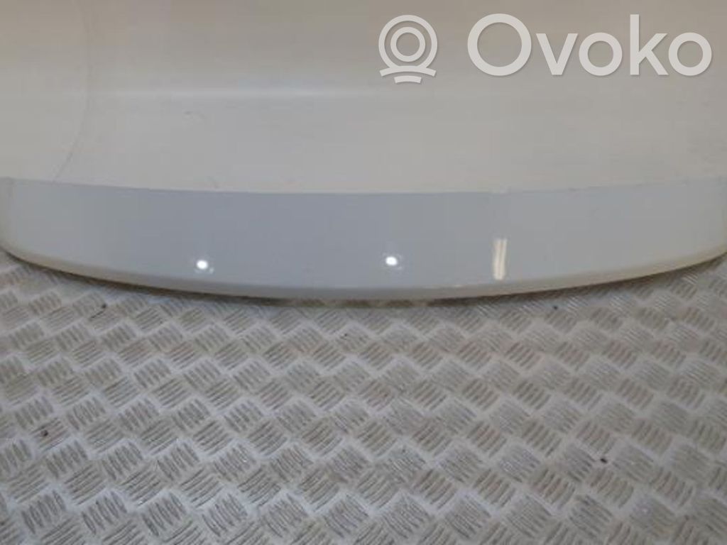 Tailgate/trunk spoiler   8V41S44210AFW