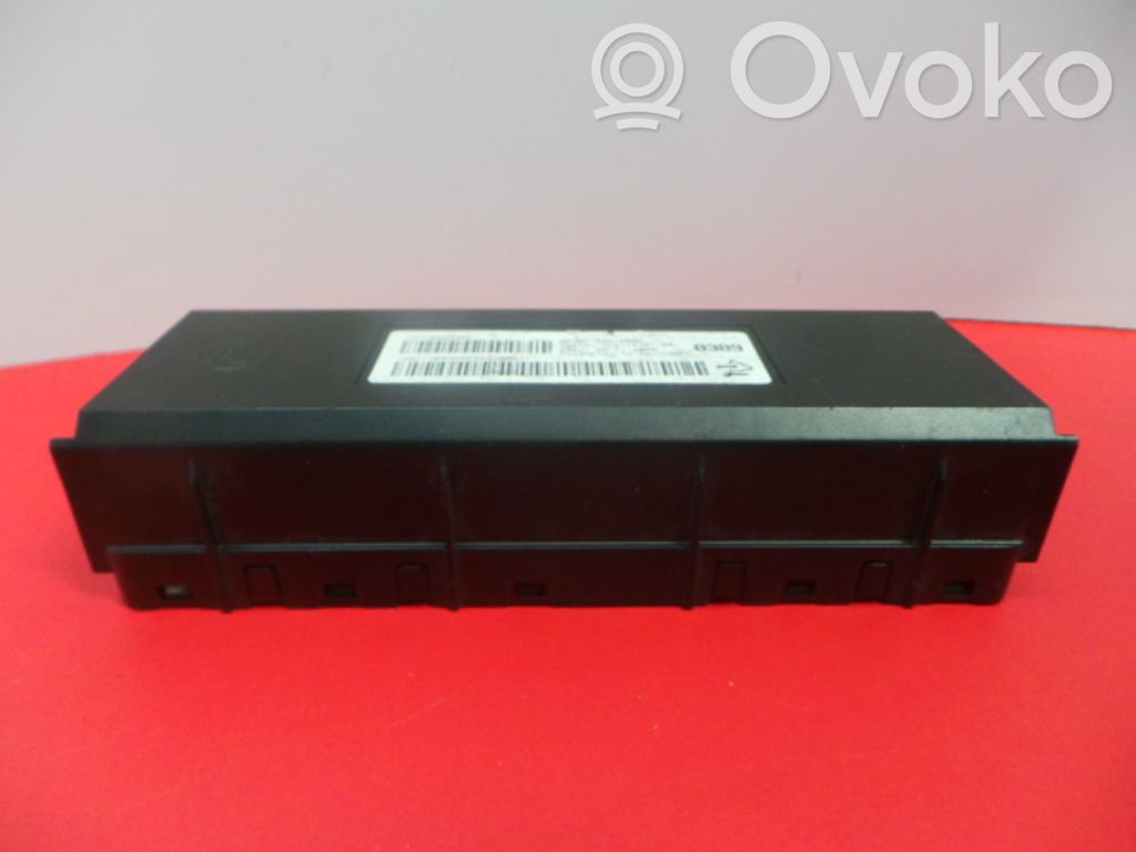Multifunctional control switch/knob   13340389,90151388