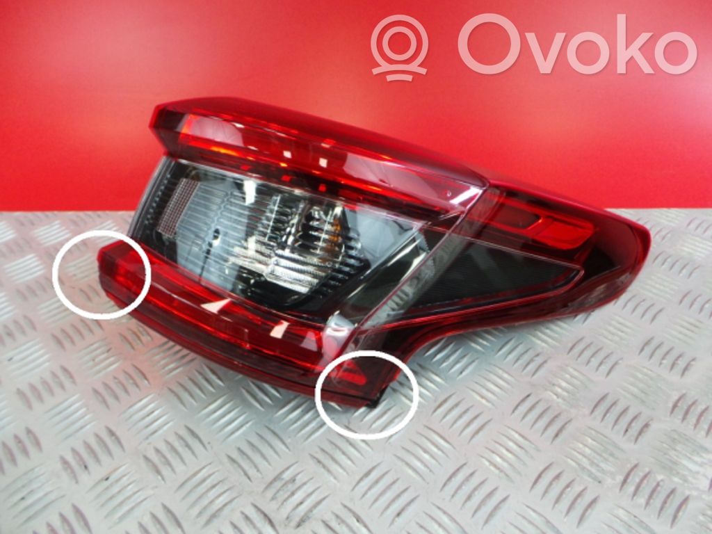 Nissan Qashqai Galinis žibintas kėbule 