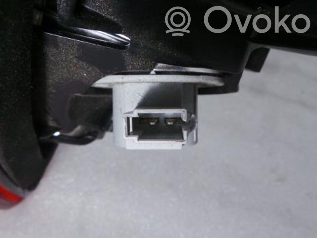 Opel Corsa E Takaluukun takavalot 