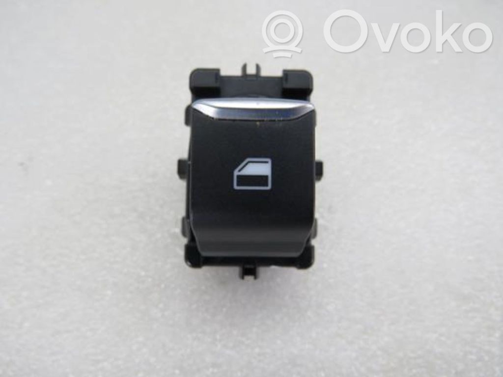 Electric window control switch   HIBT14529AB