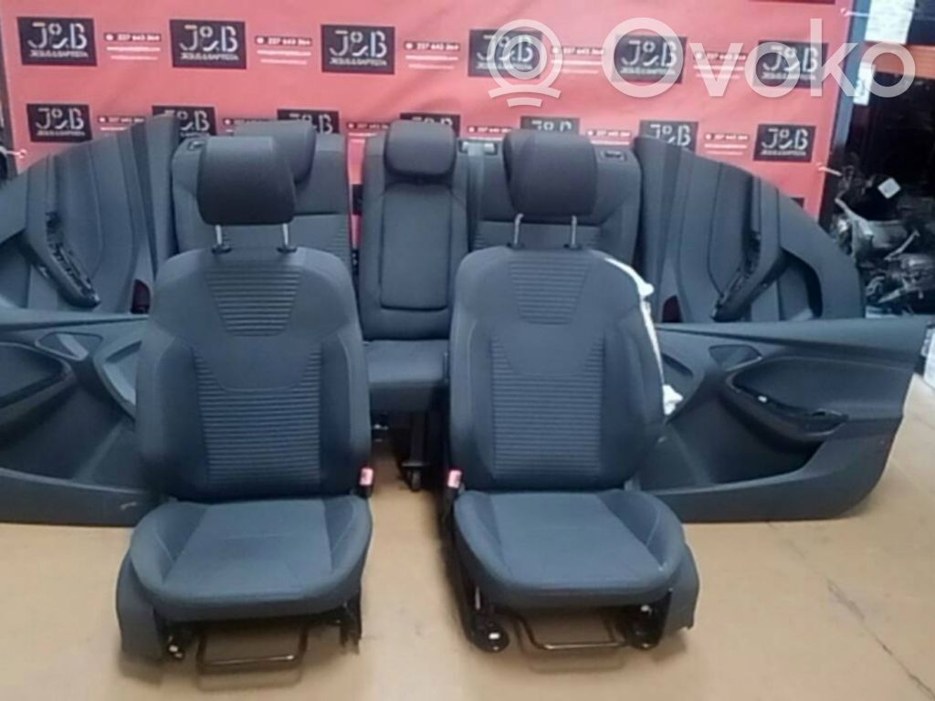 Sēdekļu komplekts   294548