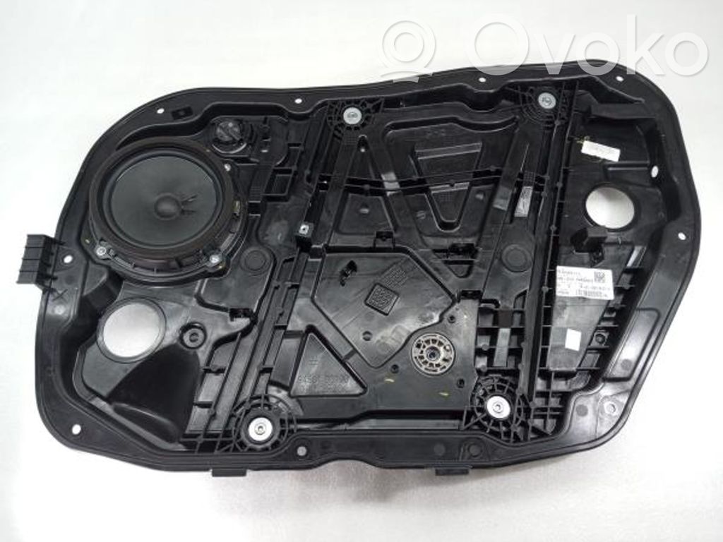 KIA Ceed Mecanismo para subir la puerta delantera sin motor 