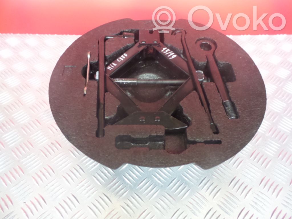 Tool set   8LTF,MACACO