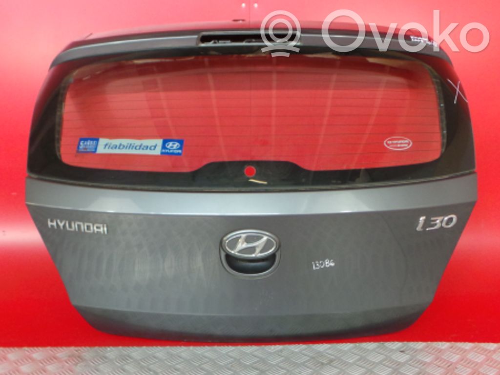 Tailgate/trunk/boot lid   PEQUENAMOSSA