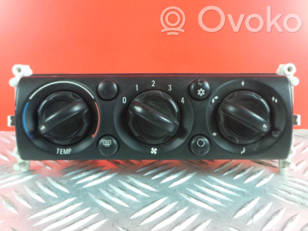 Climate control unit   69432203