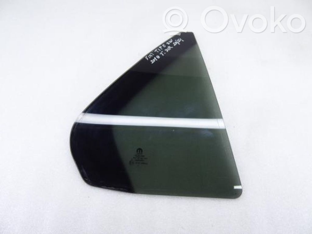 Fiat Tipo Rear side window 
