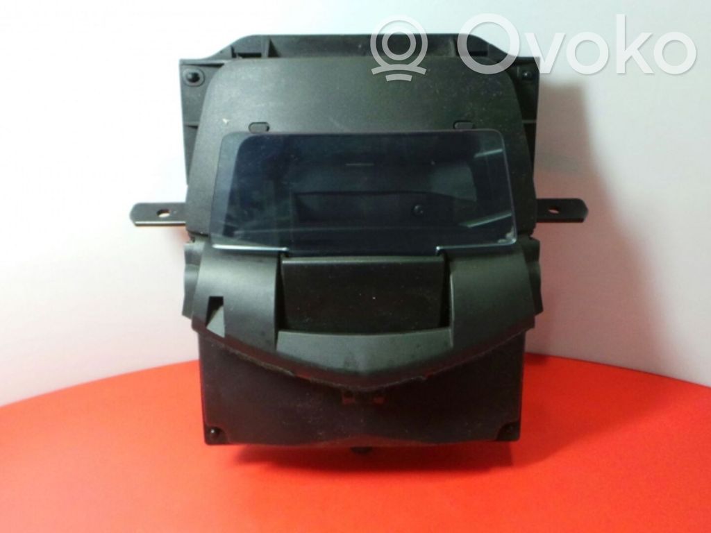 Mazda 3 II Monitori/näyttö/pieni näyttö 