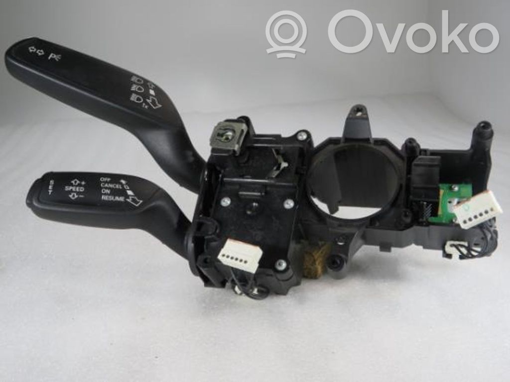 Audi Q3 8U Commodo, commande essuie-glace/phare 
