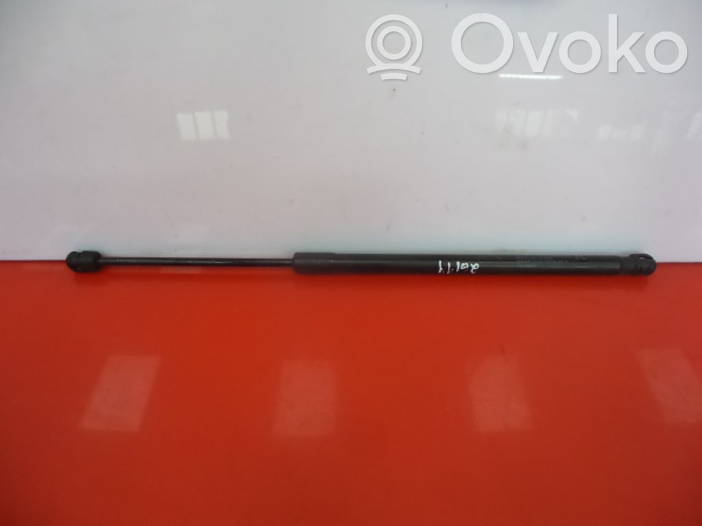 Mazda 2 Tailgate/trunk strut/damper 