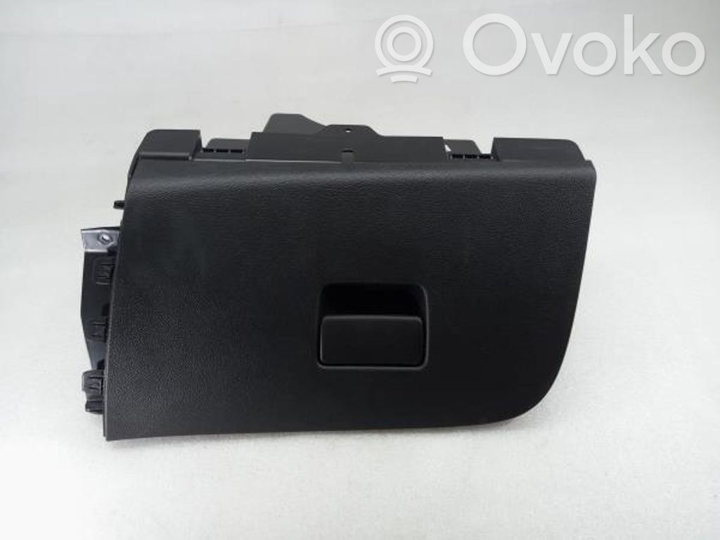 Opel Astra K Handschuhfach 