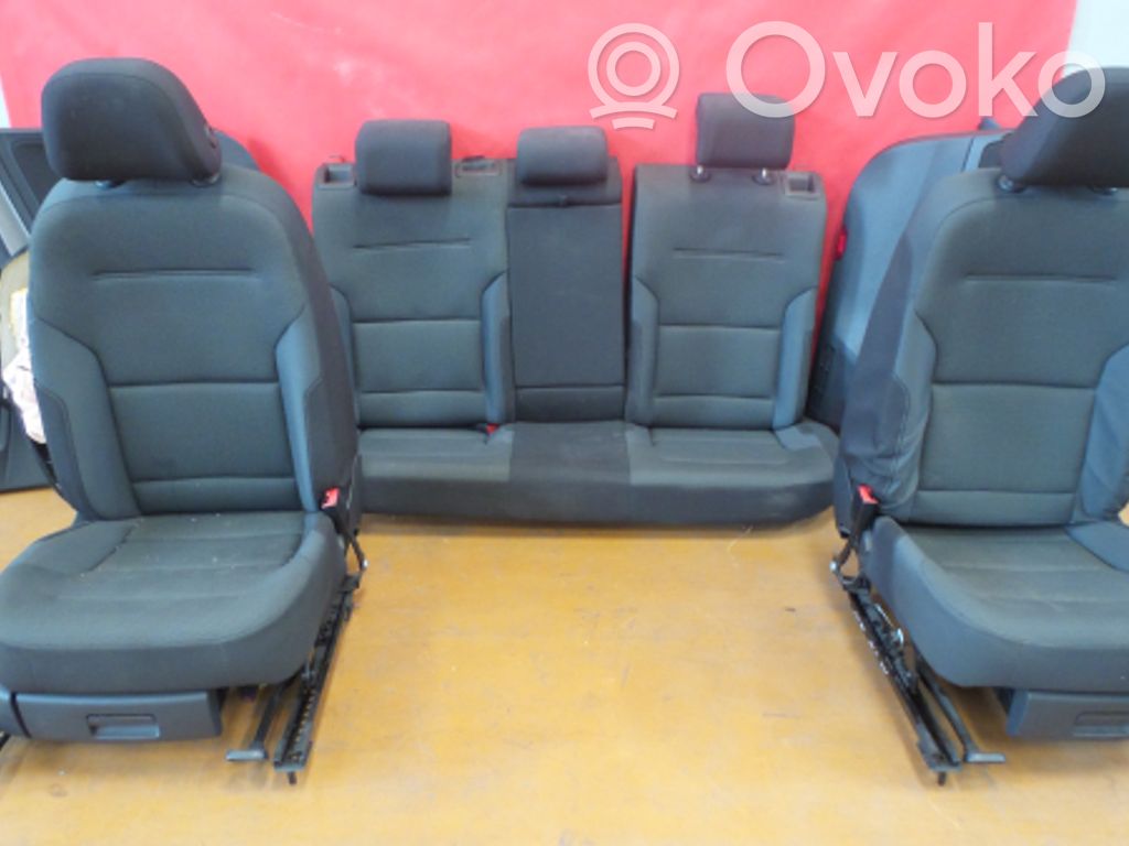 Volkswagen Golf VII Sēdekļu komplekts 
