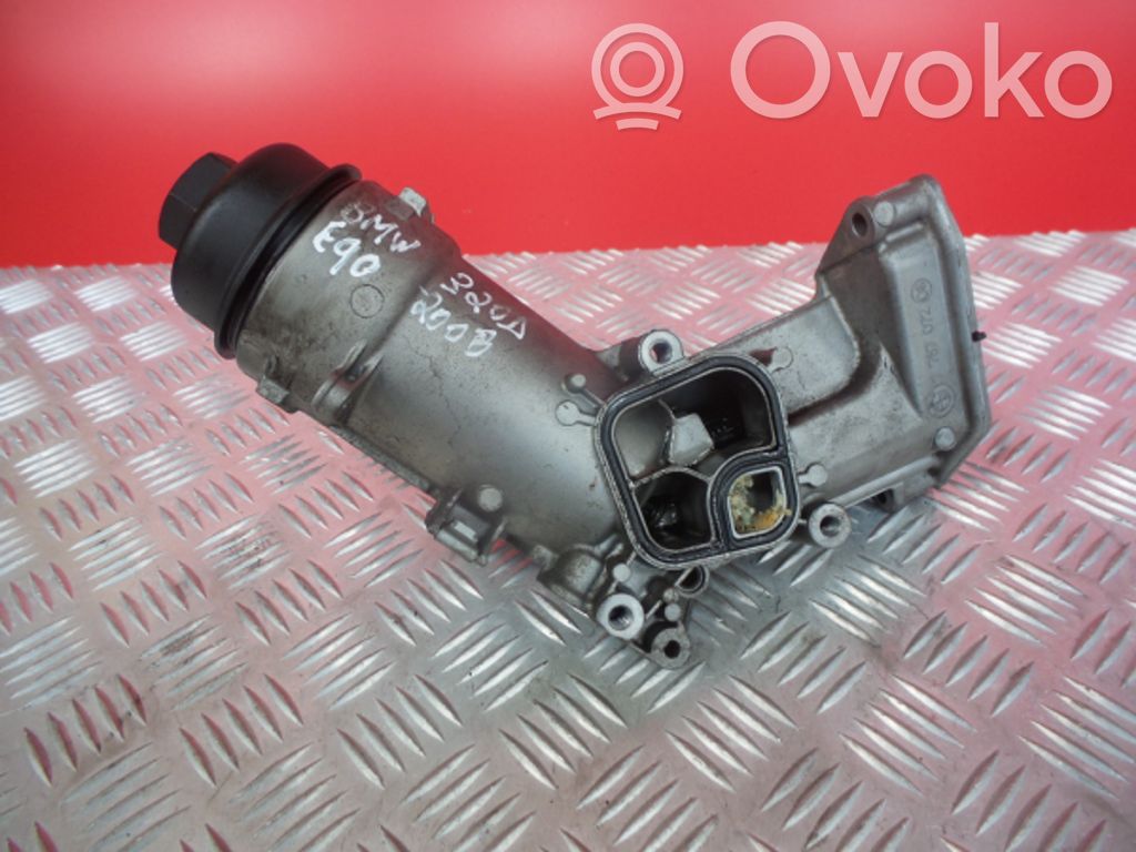 BMW 3 E90 E91 Oil filter mounting bracket 