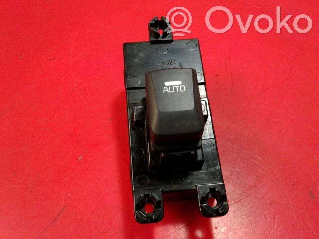KIA Ceed Electric window control switch 