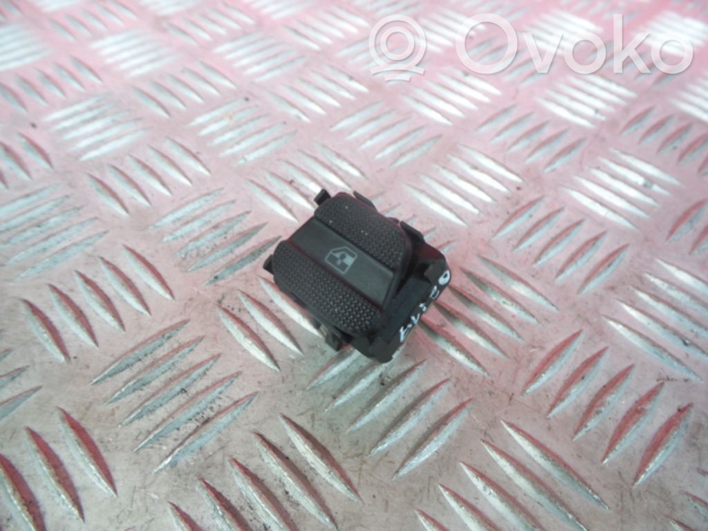 Volkswagen Golf III Interruptor del elevalunas eléctrico 