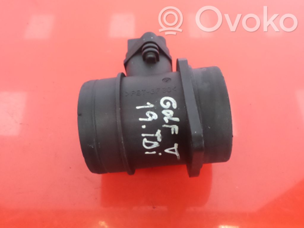 Volkswagen Golf V Mass air flow meter 