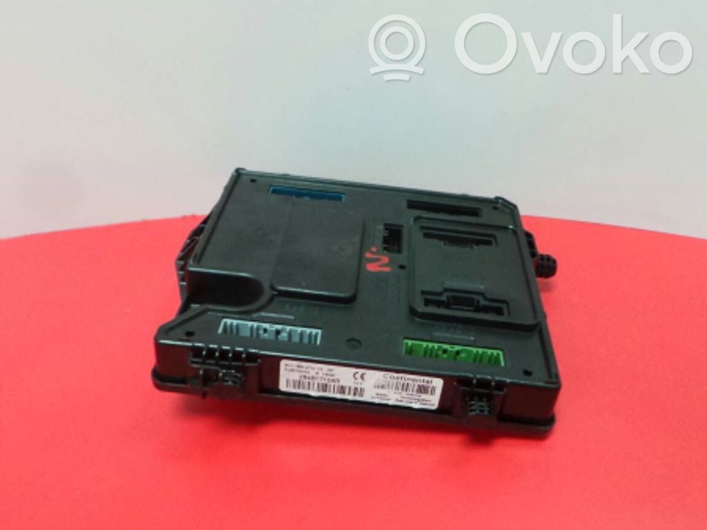 Módulo de confort/conveniencia   S180180030,1297155,284B17156R,BCM