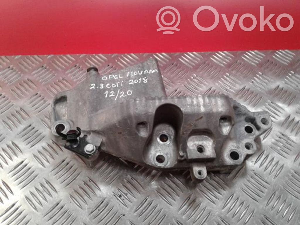 Opel Movano B Moottorin kiinnikekorvake 