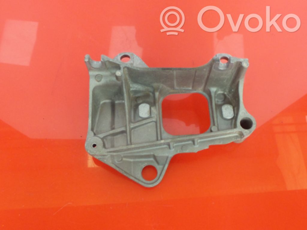 Renault Laguna III Gearbox mount 