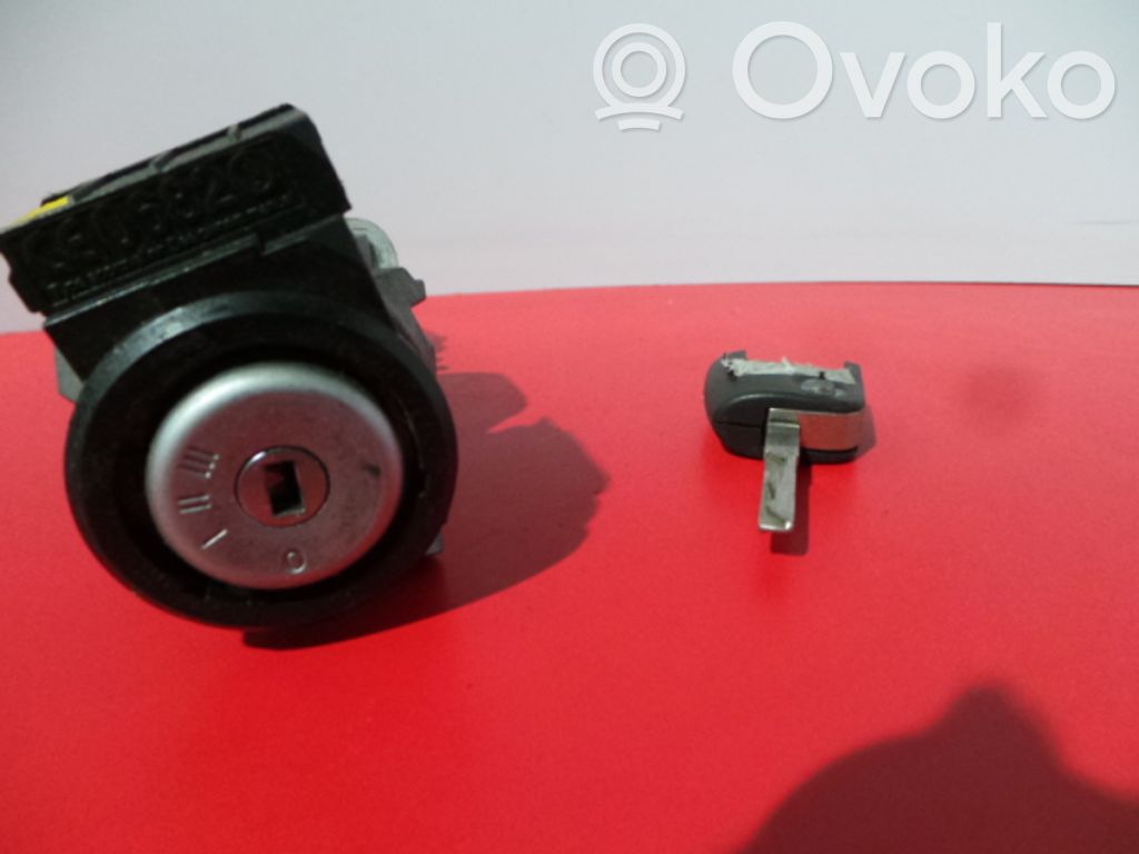 Užvedimo spynelė   3M51,3F880,3M513F880AC