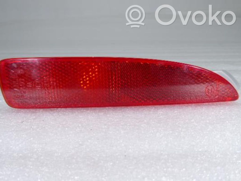 Rear tail light reflector   P2491B,023187,A052889